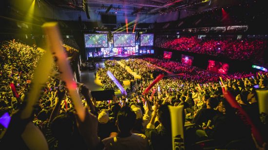 S15世界赛决赛即将揭幕 T1与KT成就英雄联盟传奇对决